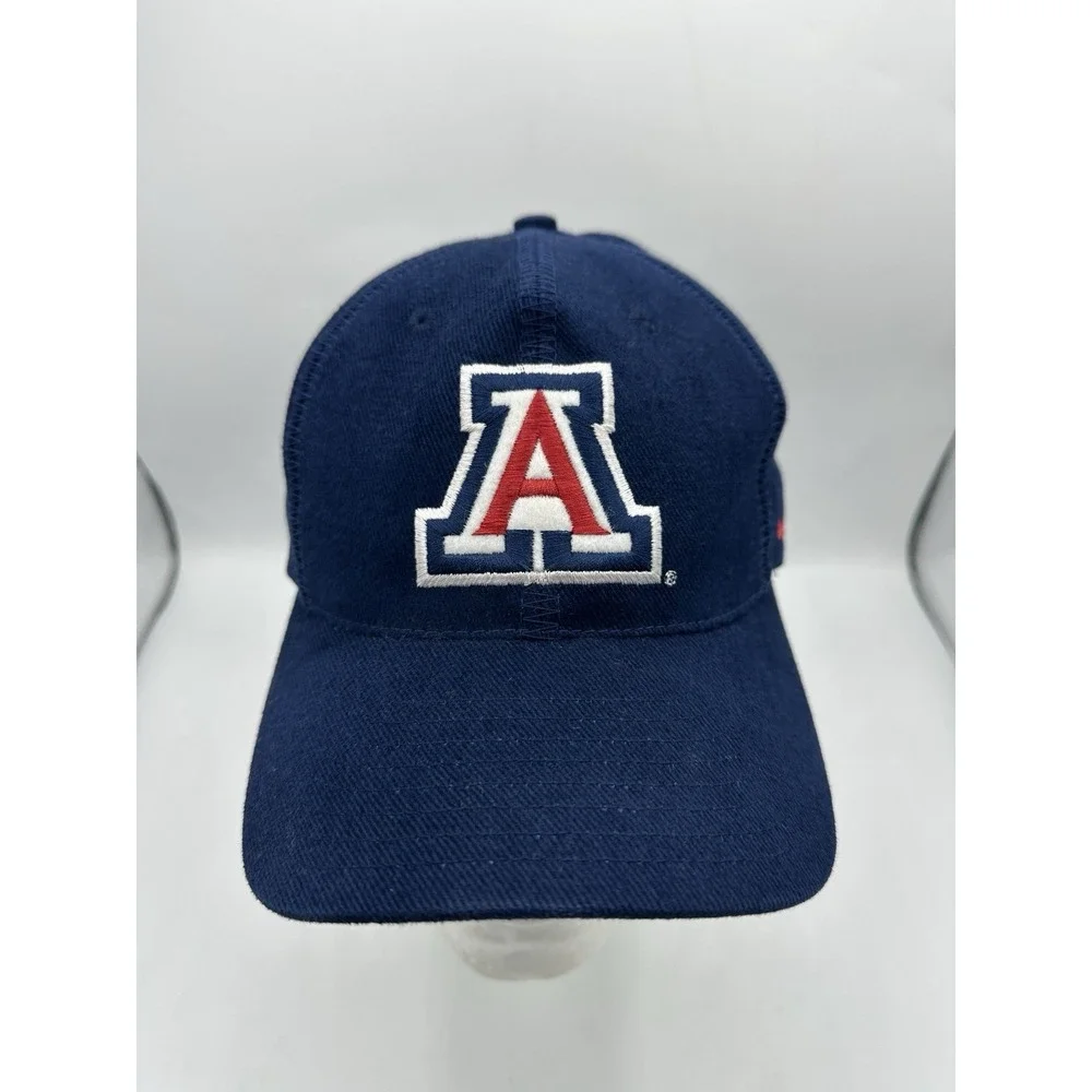 Vintage Nike Arizona Wildcats Hat Navy Strapback NCAA Swoosh OSFA Taiwan